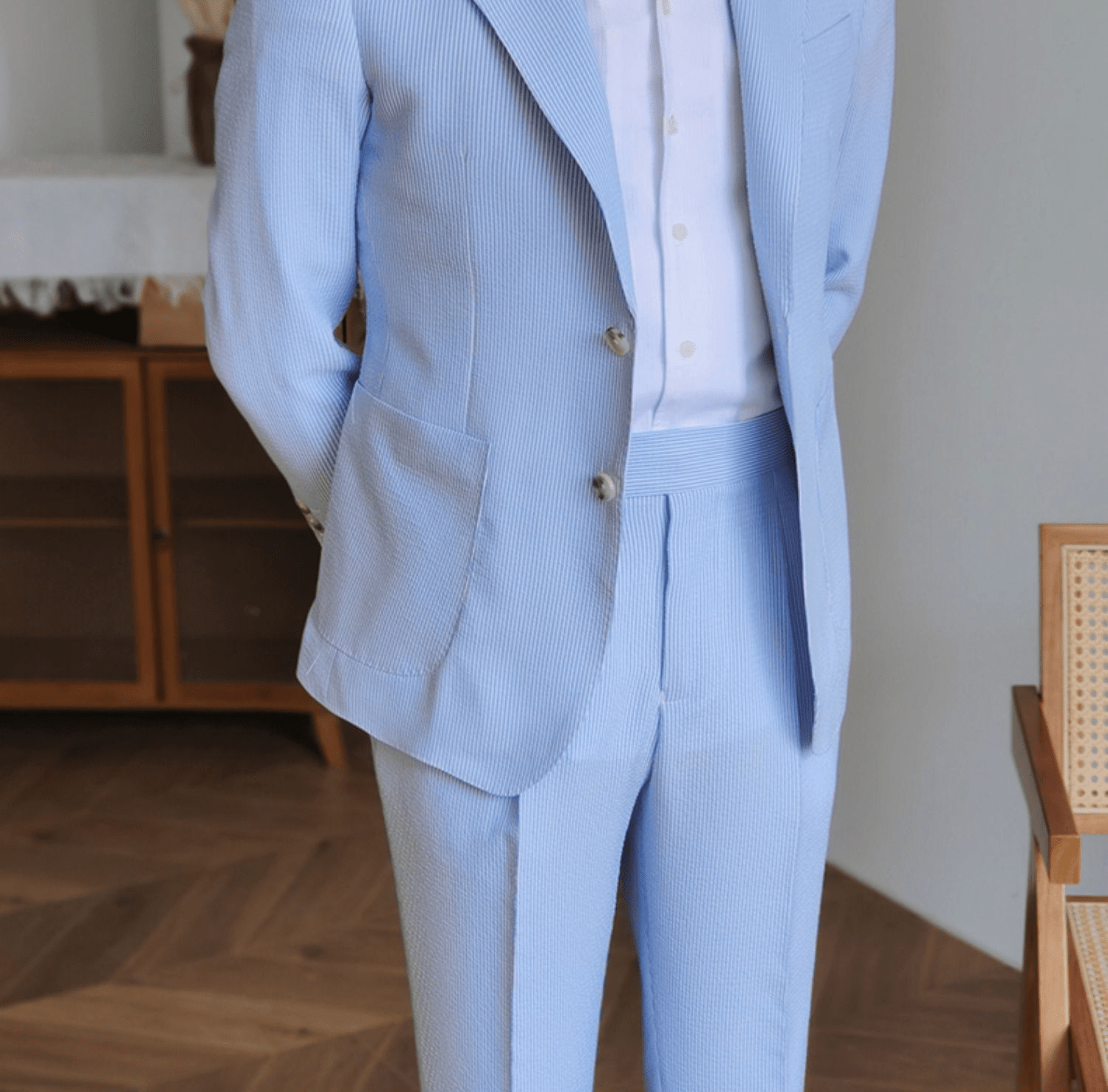 aesido 2 Piece Spring Summer Seersucker Blue Striped Peaked Collar Casual Slim Fit Men's Suit