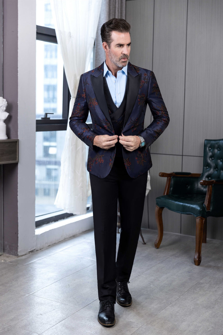 aesido 3 Piece Casual Peak Lapel Men's Suit(Blazer+Vest+Pants)