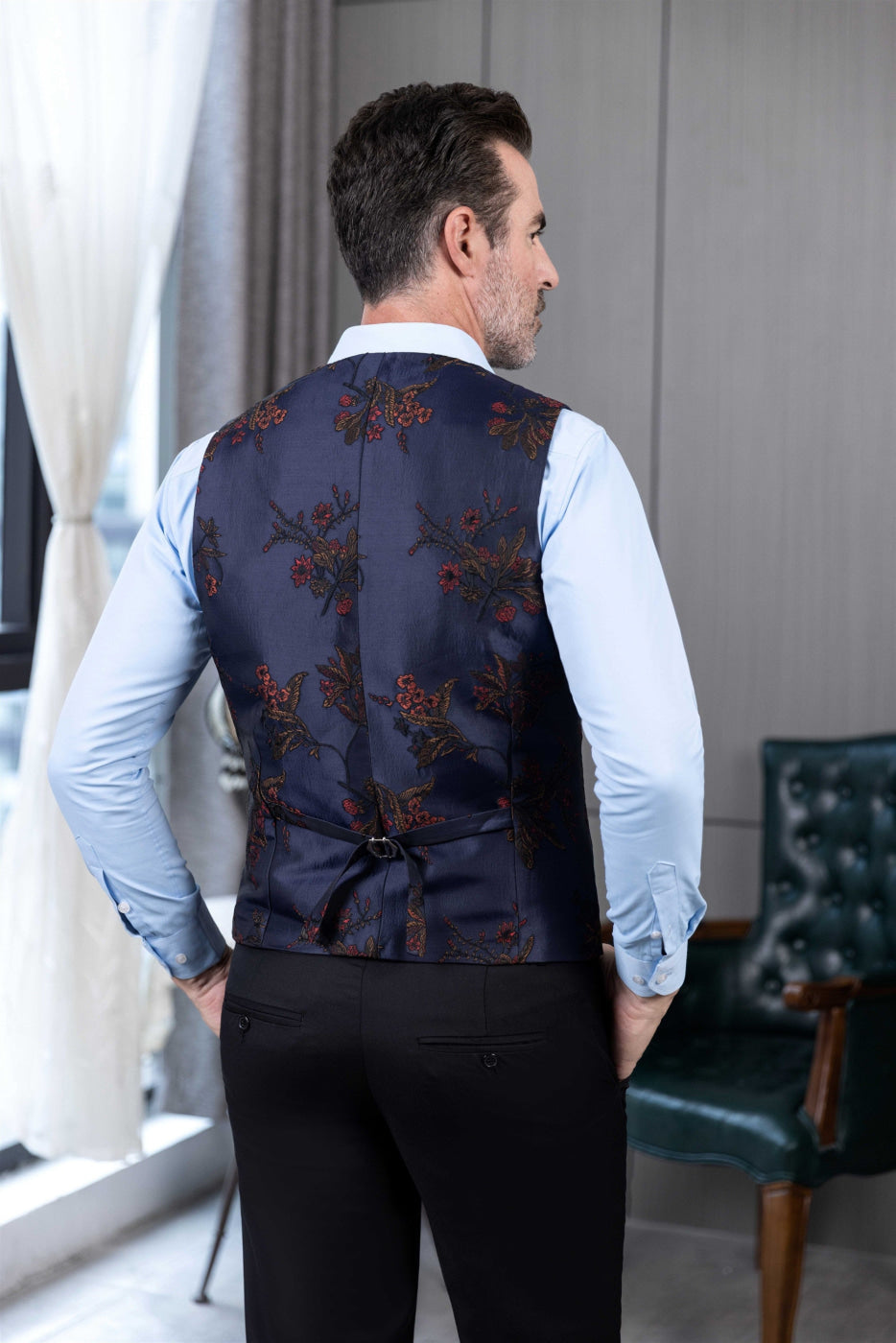 aesido 3 Piece Casual Peak Lapel Men's Suit(Blazer+Vest+Pants)