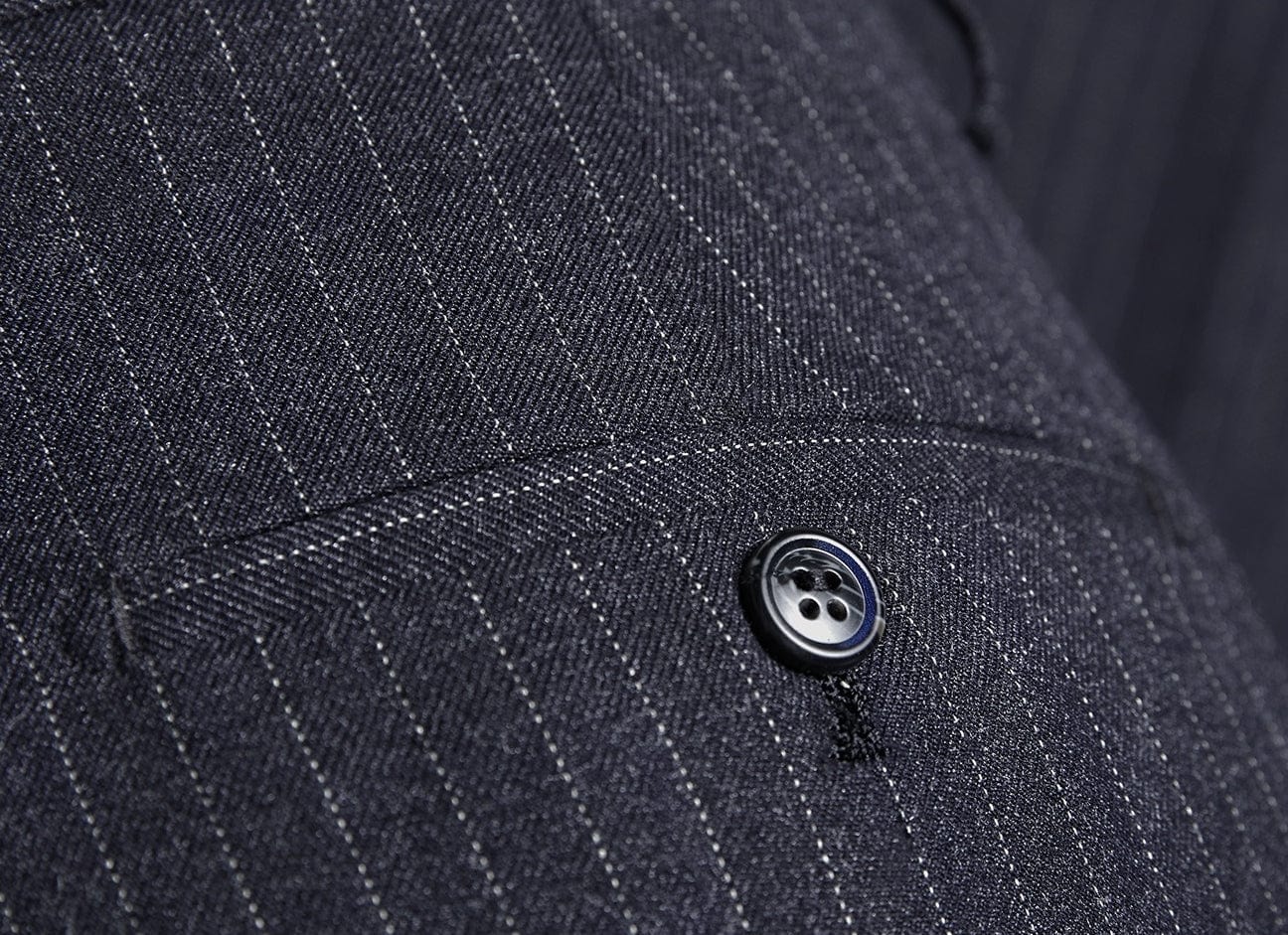 aesido 3 Piece Double Breasted Grey Striped Business Casual Slim Fit Men's Suit Groom Wedding Dress