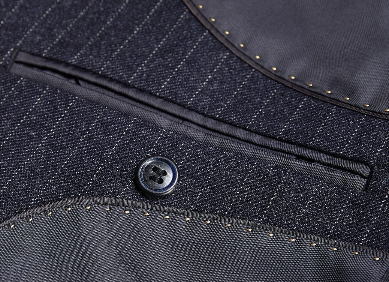 aesido 3 Piece Double Breasted Grey Striped Business Casual Slim Fit Men's Suit Groom Wedding Dress