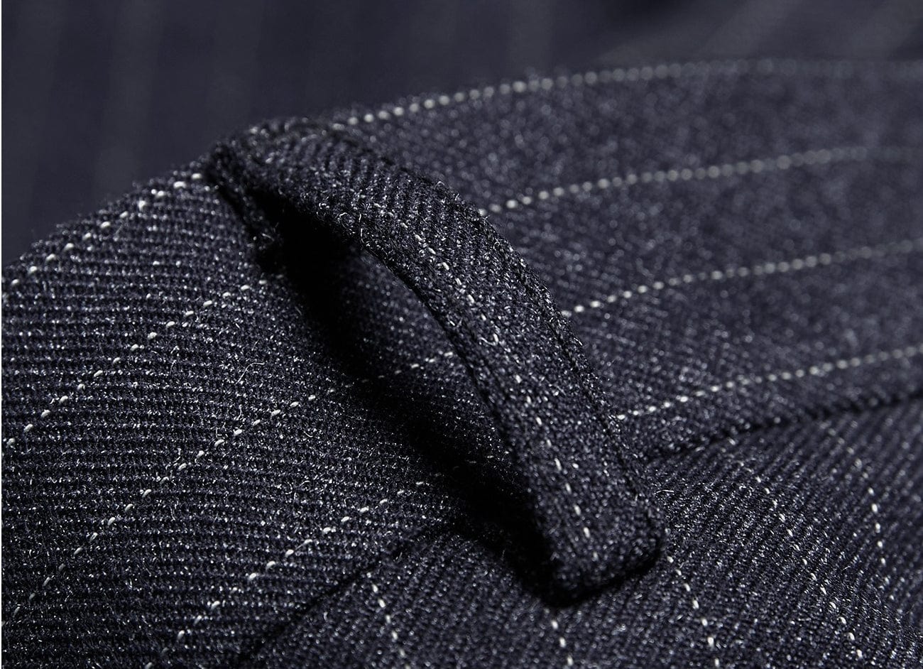 aesido 3 Piece Double Breasted Grey Striped Business Casual Slim Fit Men's Suit Groom Wedding Dress