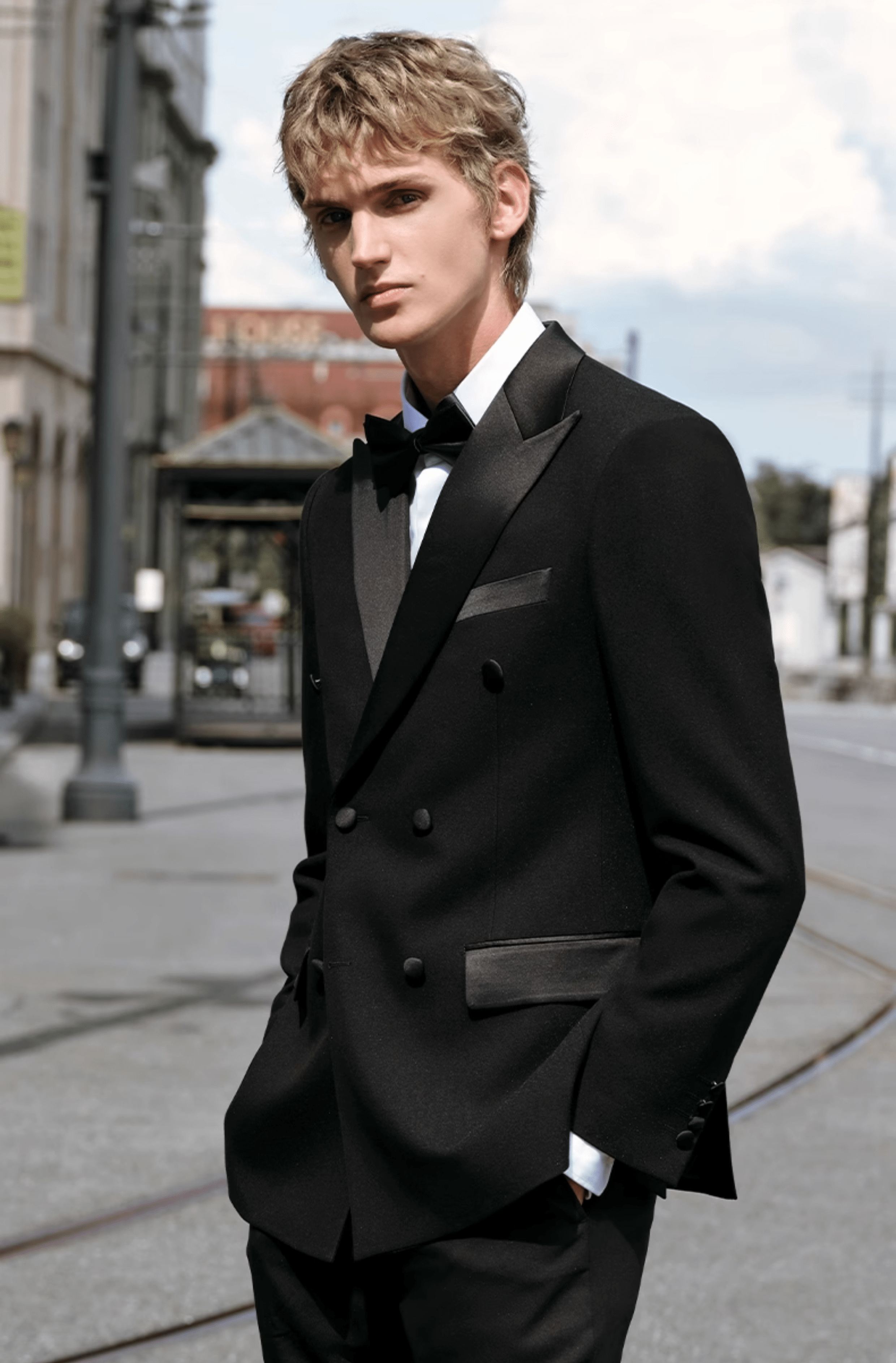 aesido Black 2 Piece Double Breasted Satin Collar Men's Suit Groom Wedding Dress