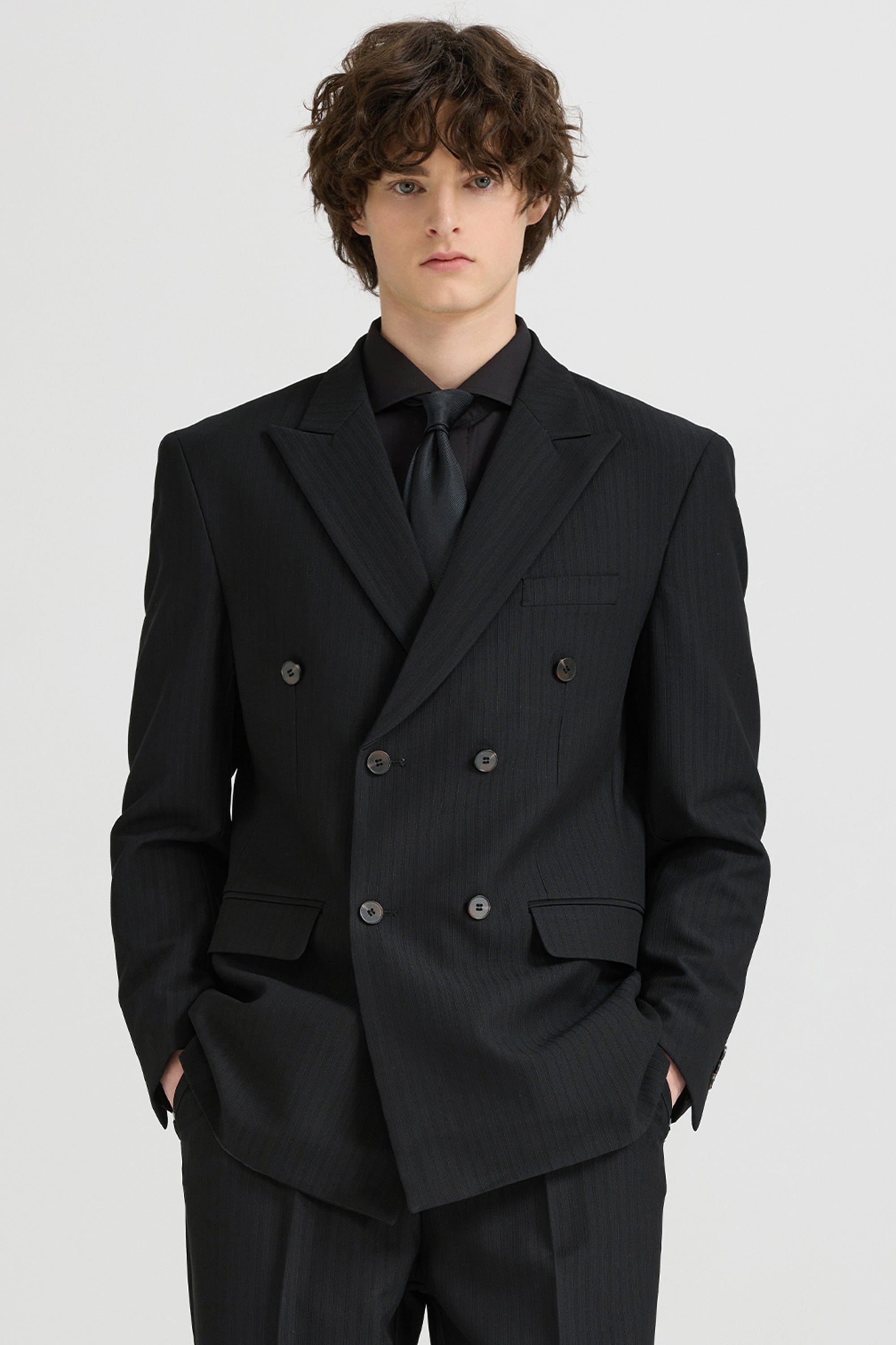 aesido Black 2 Piece High Quality Double Breasted Peaked Lapel Loose Casual Men's Suit