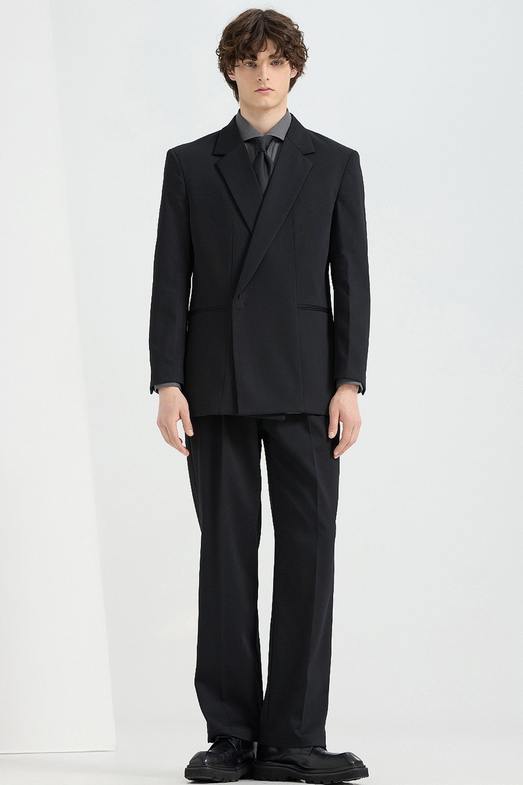 aesido Black 2 Piece Notch Lapel Concealed Button Casual Men's Suit