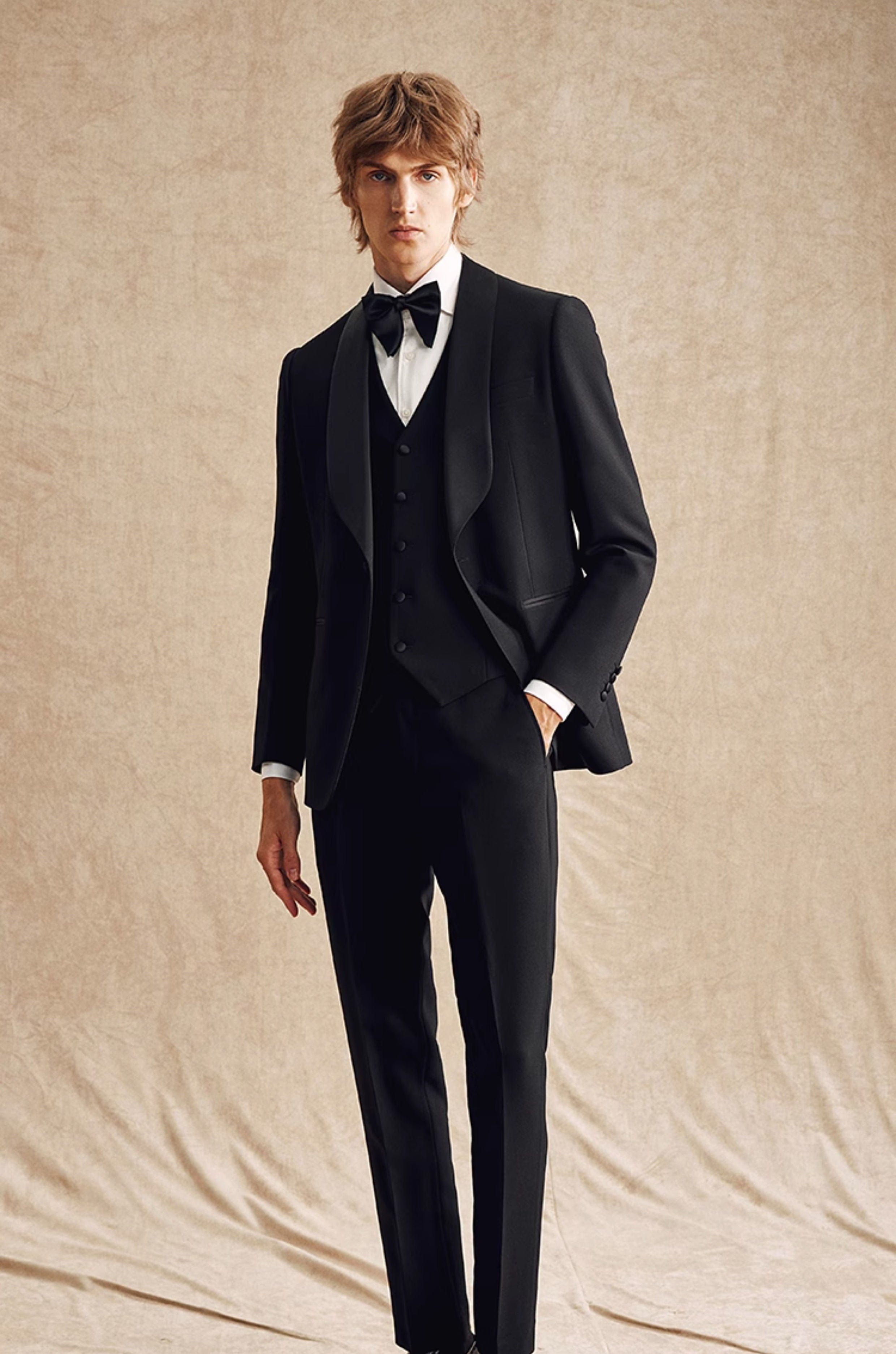 aesido Black 3 Piece Shawl Lapel Men's Suit Business Slim Groom Wedding Dress