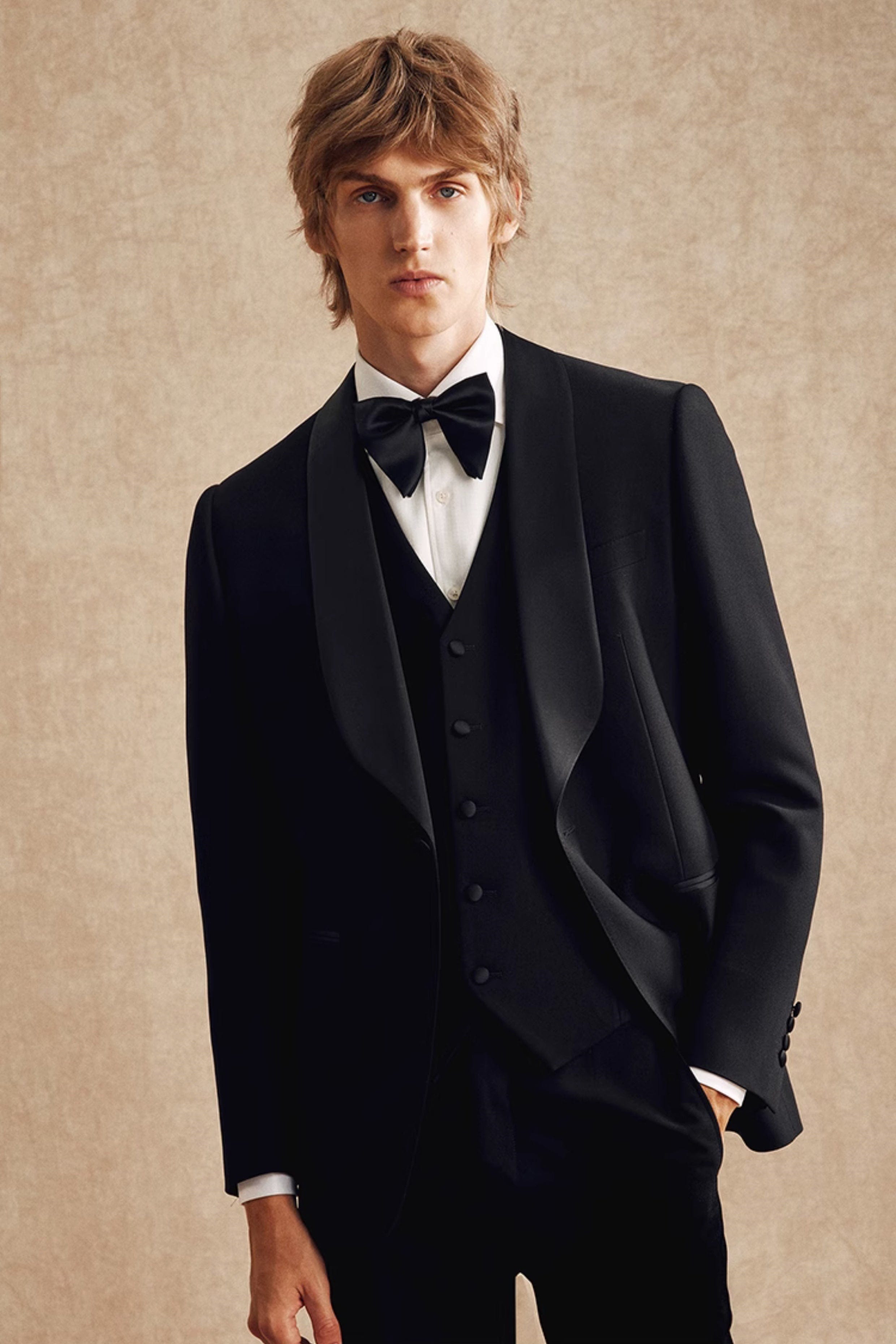 aesido Black 3 Piece Shawl Lapel Men's Suit Business Slim Groom Wedding Dress