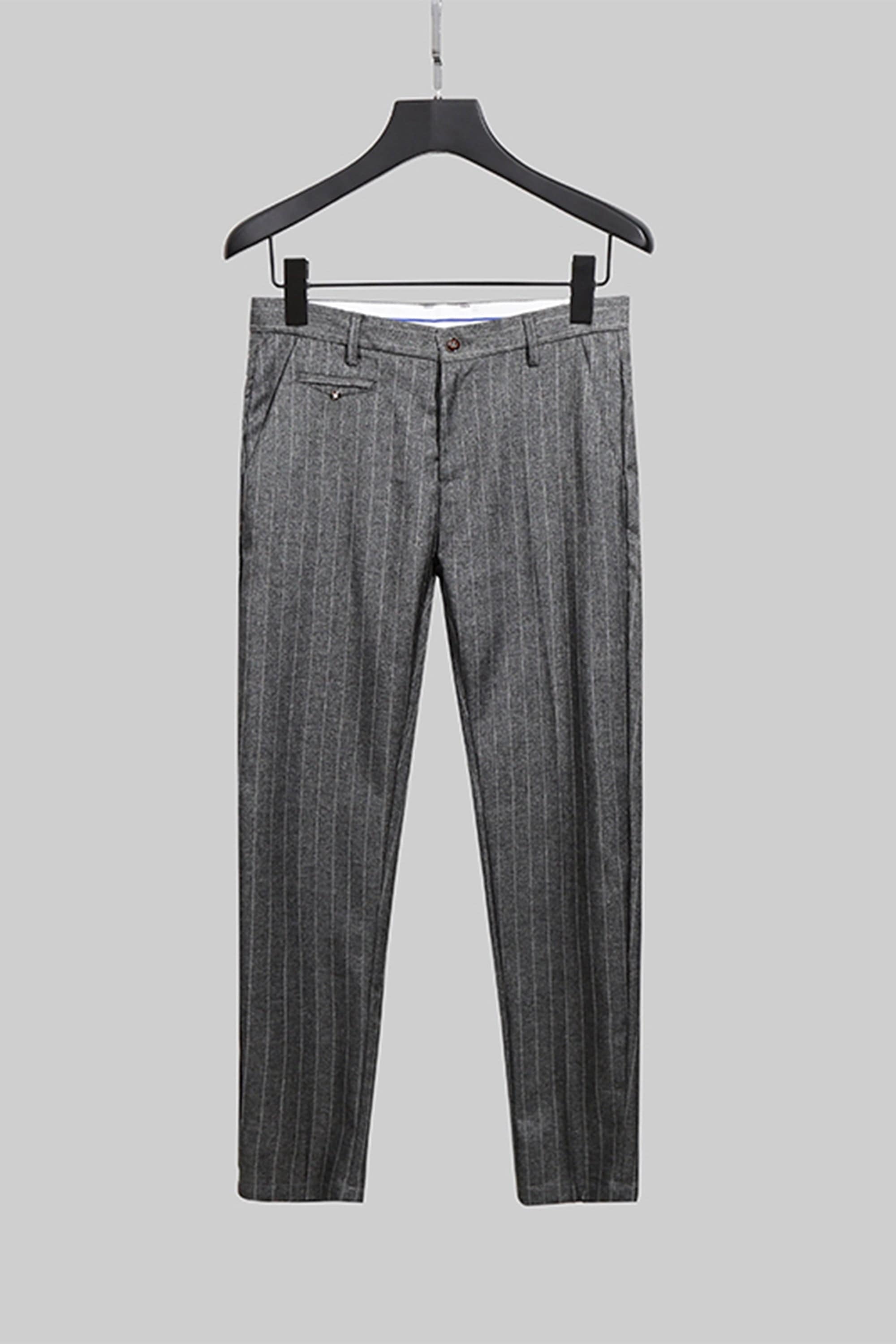 aesido Black Striped Casual Slim Fit Men Trousers