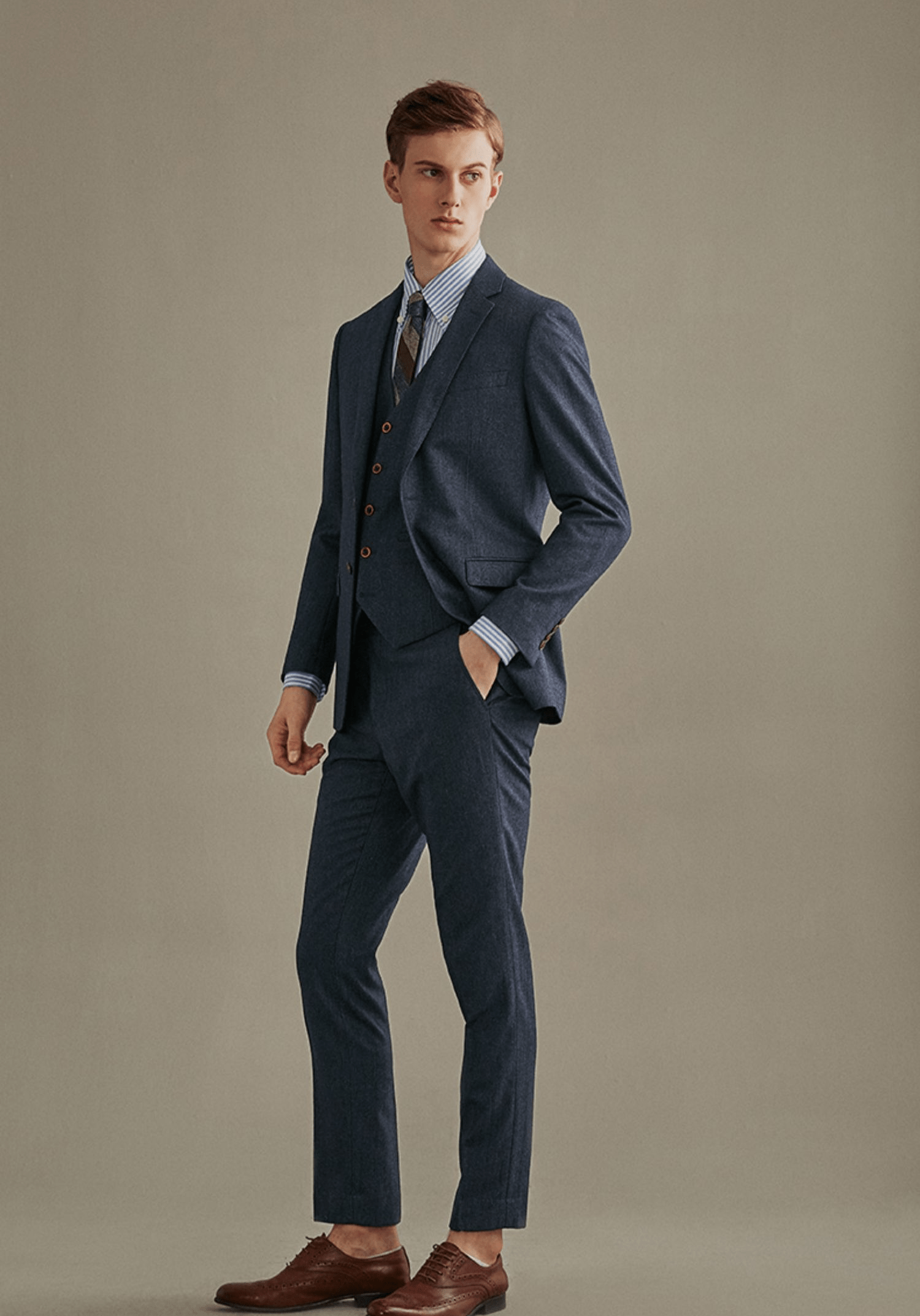 aesido Brown 3 Piece Retro Business Slim Men's Suit Groom Wedding Dress