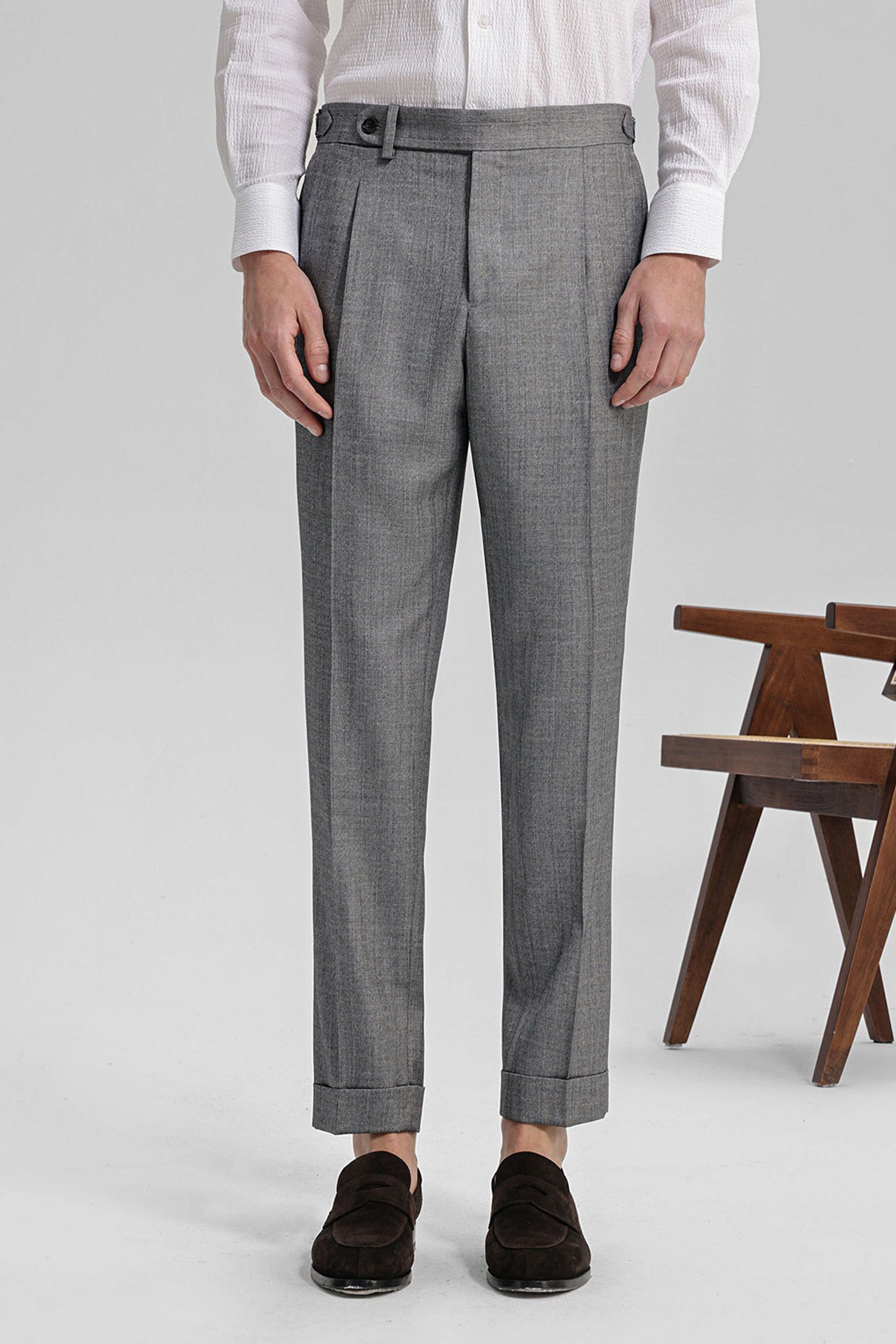 aesido Grey 2 Piece Double Breasted Peaked Lapel Business Casual Striped Men's Suit