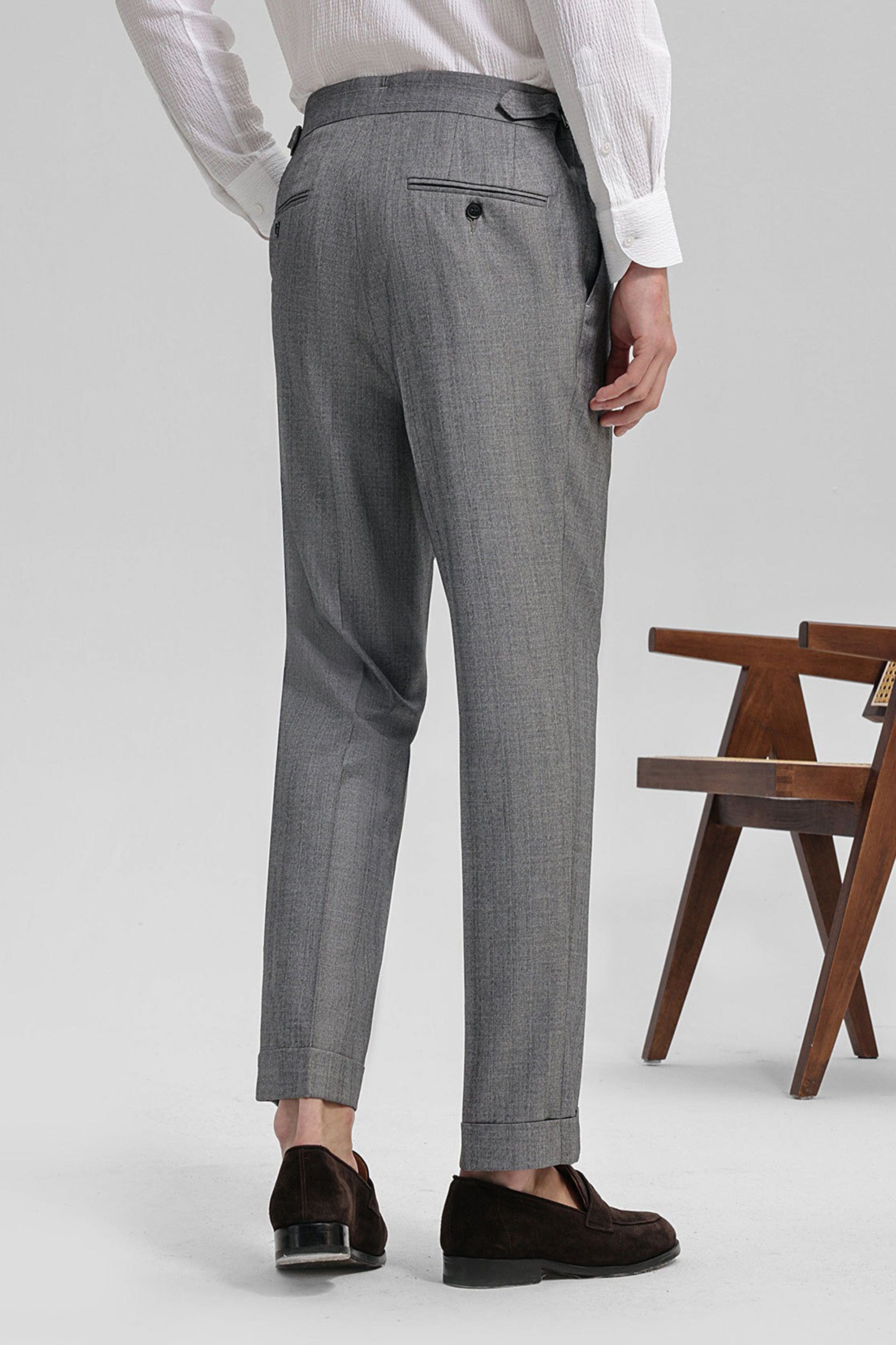 aesido Grey 2 Piece Double Breasted Peaked Lapel Business Casual Striped Men's Suit