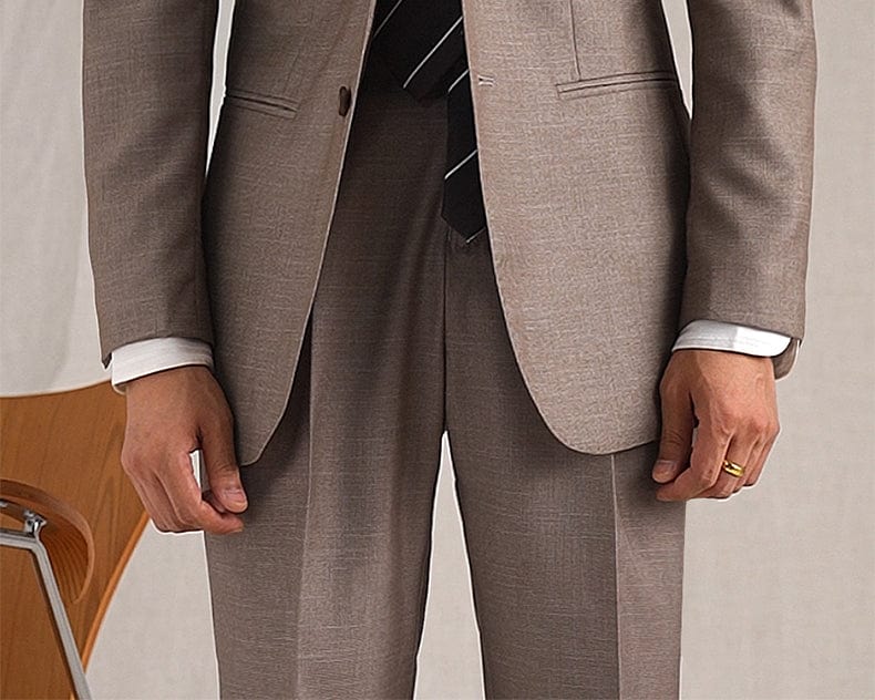 aesido Grey 2 Piece Notch Lapel Double Button Business Casual Men's Suit