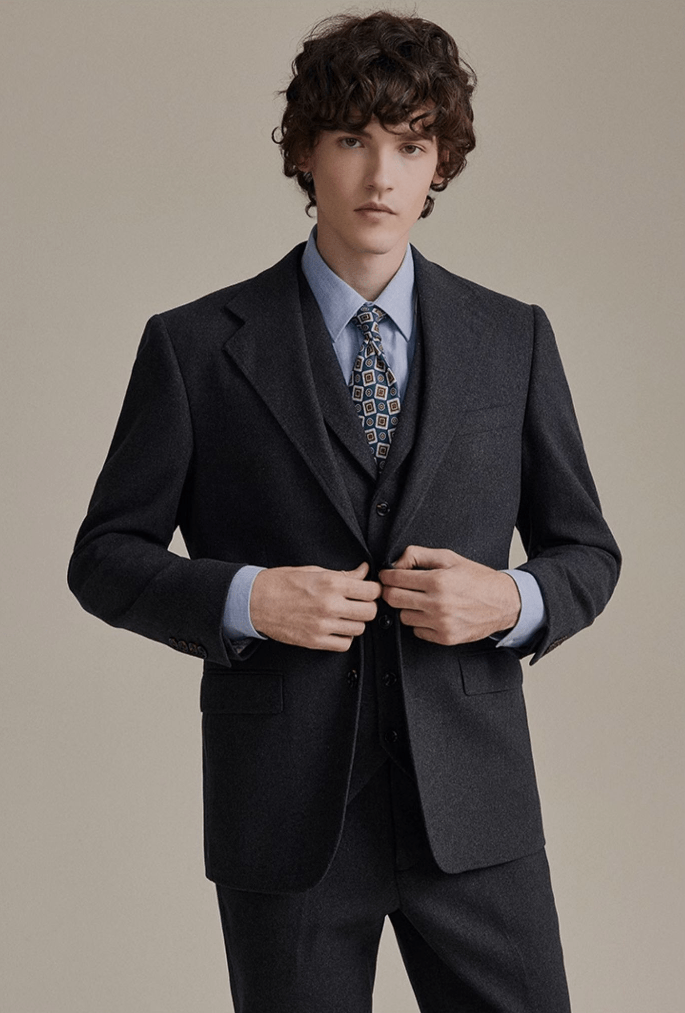 aesido Grey 3 Piece Tweed Business Casual Slim Fit Men Suit Groom Wedding Dress