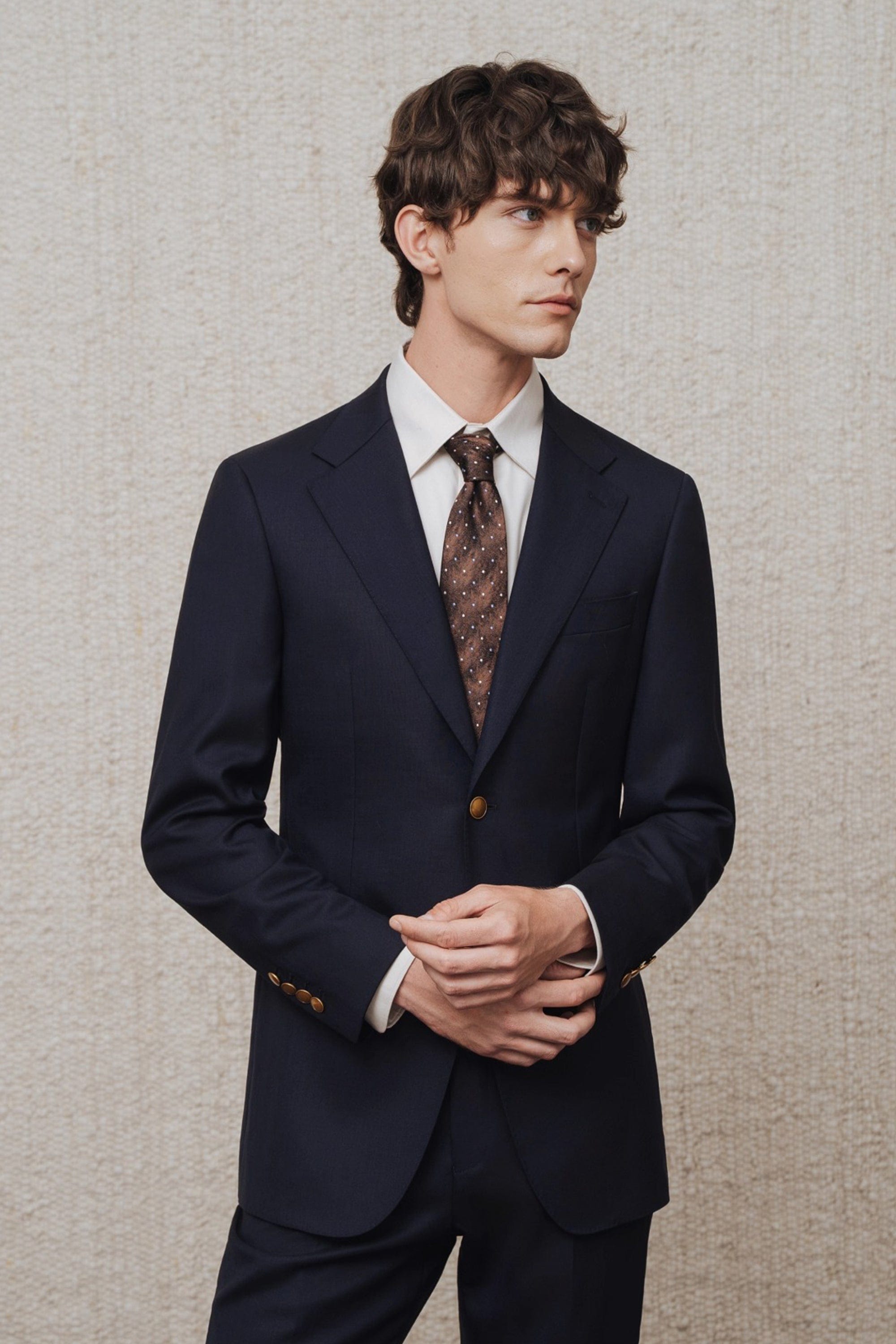 aesido Men Navy Blue Two Piece Suit Blazer and Pants with Peak Lapel