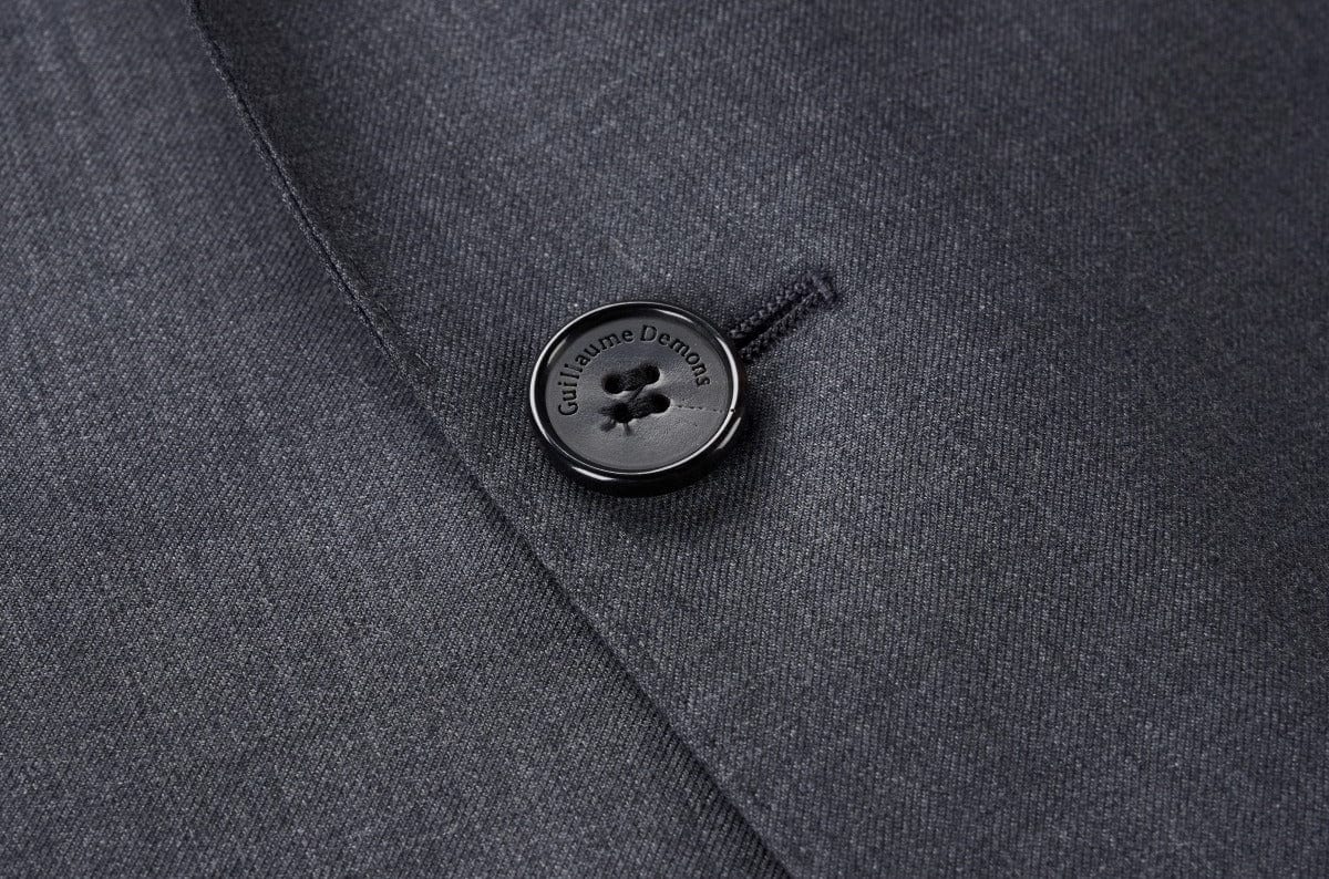 aesido Men’s Classic Grey Two-Piece Suit with Peak Lapel Blazer and Matching Pants