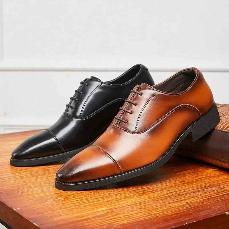 aesido Men's Leather Business Shoes Soft Sole Lace-Up Pointed Toe Oxford Shoes