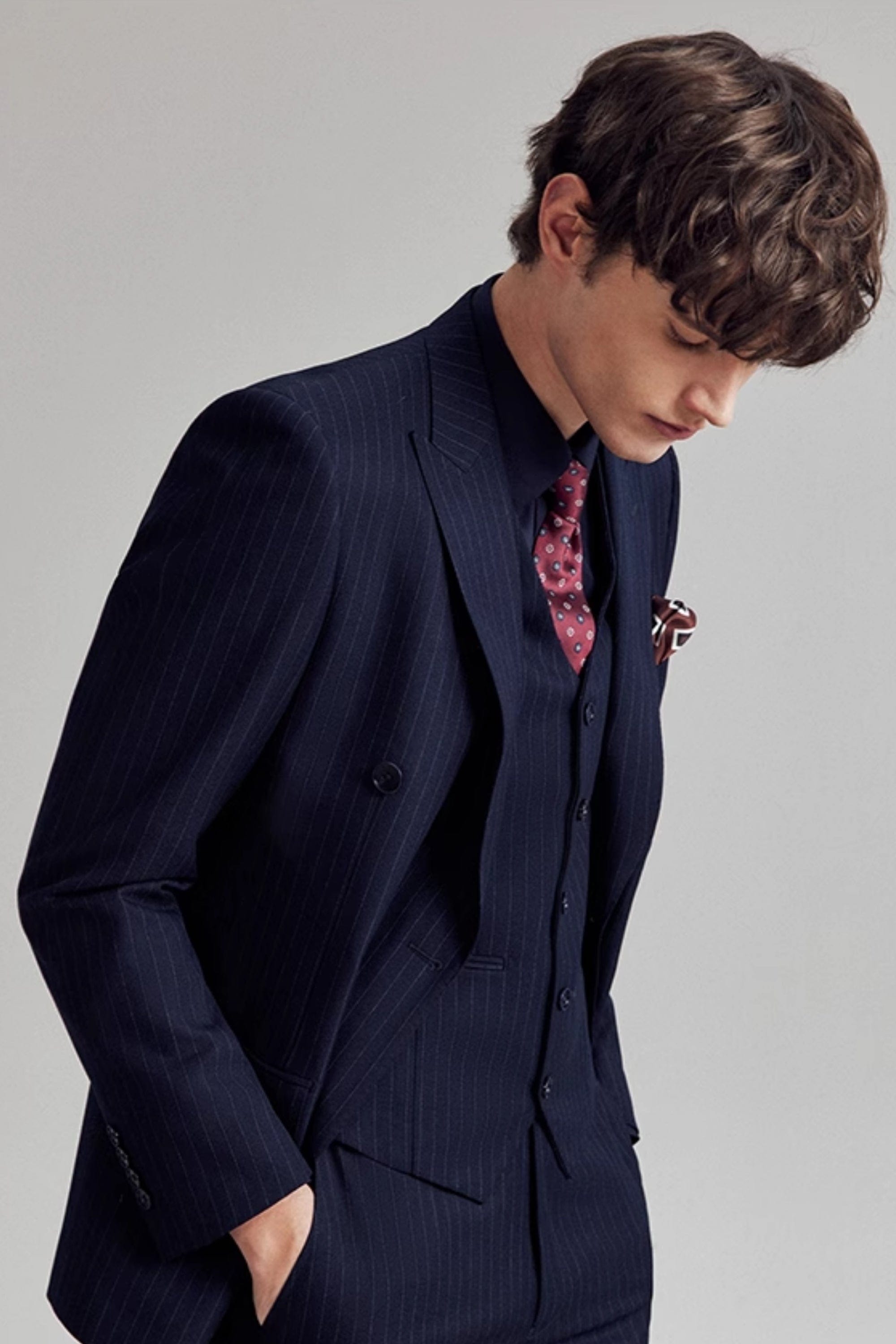 aesido Navy 3 Piece Double Breasted Business Slim Fit Men's Striped Suit Groom Wedding Dress