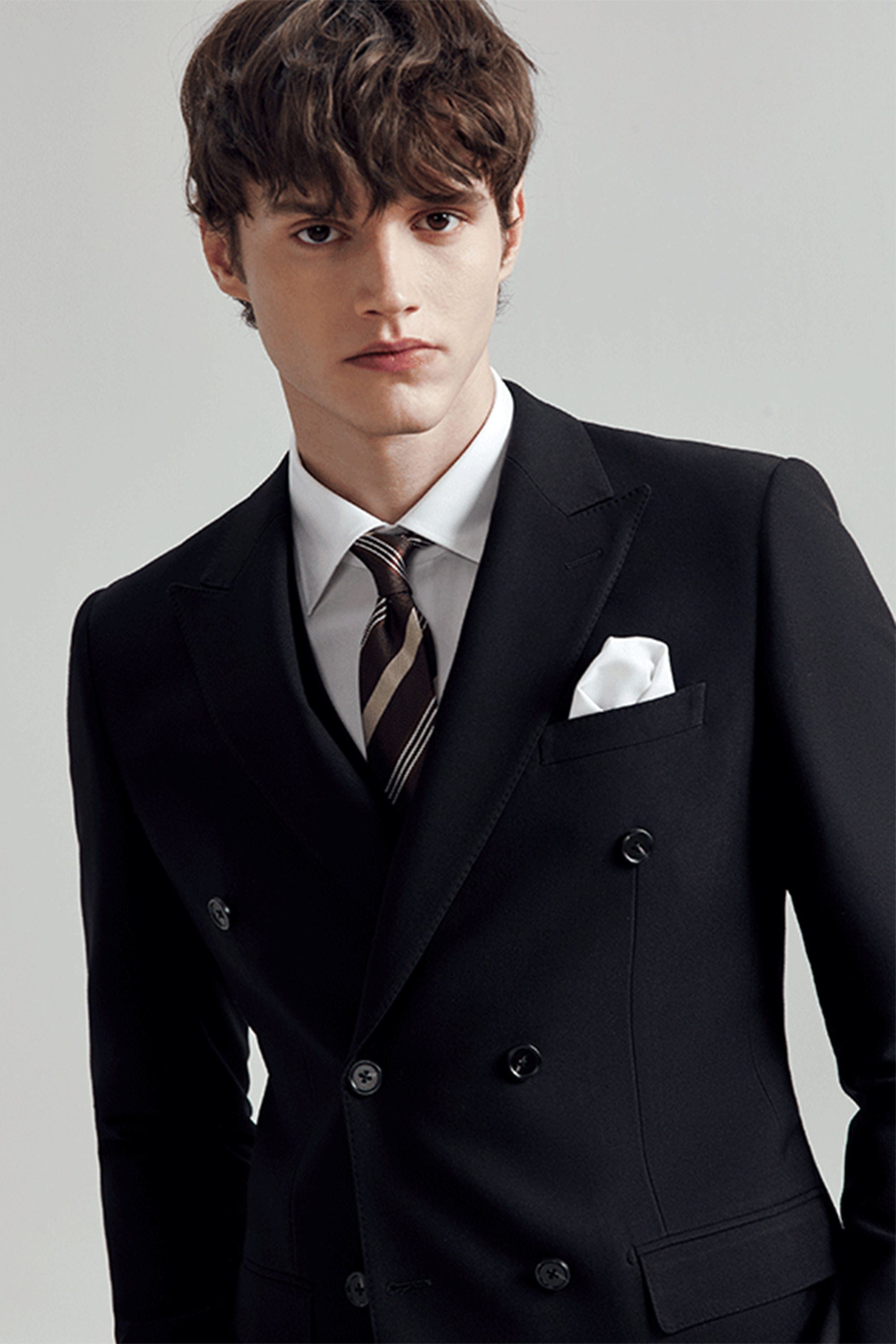 aesido Black 3 Piece Double Breasted Business Casual Slim Fit Men's Suit Groom Wedding Dress