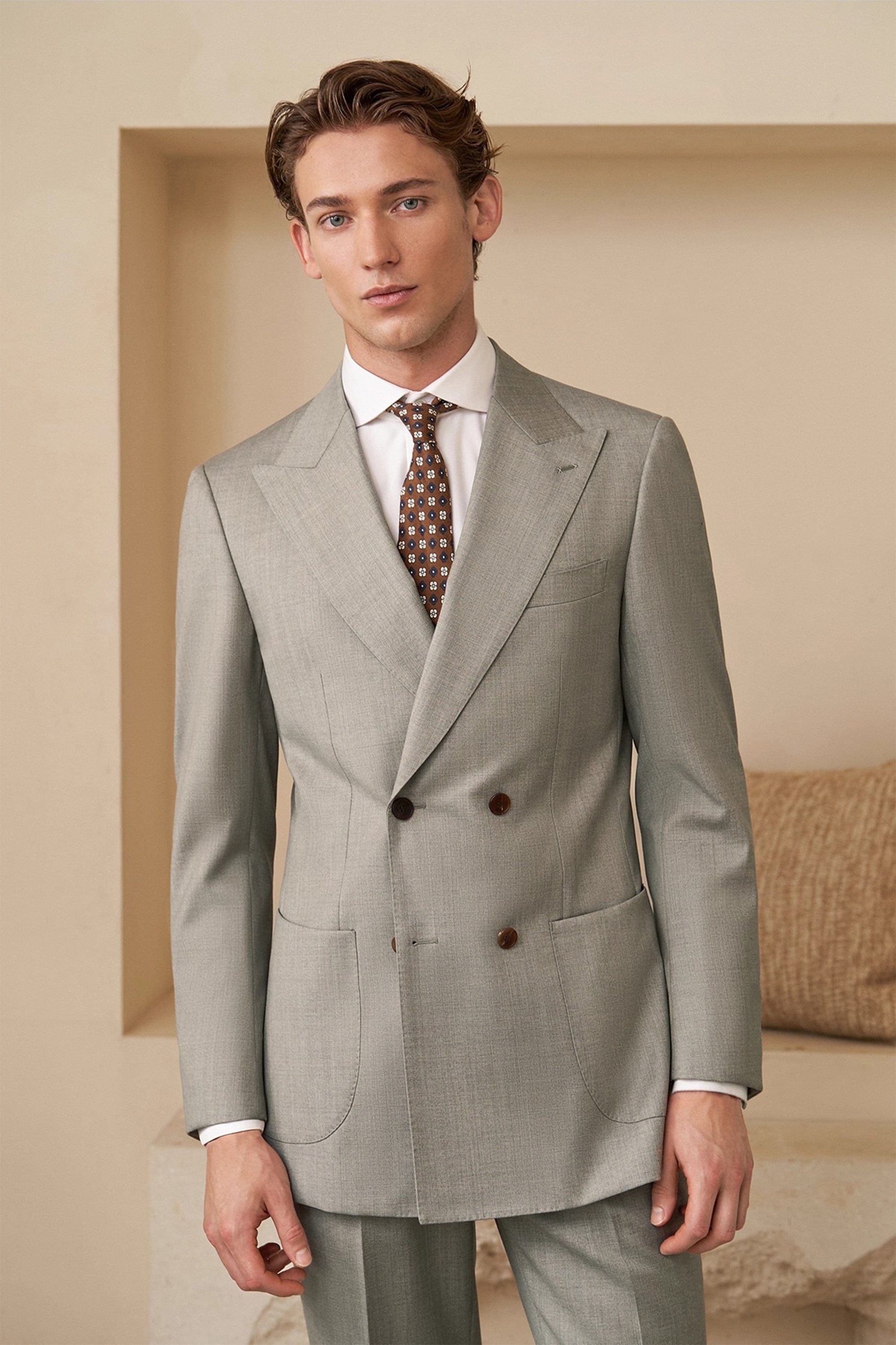 aesido Black Double Breasted Men’s Suit 2-Piece Blazer and Pants