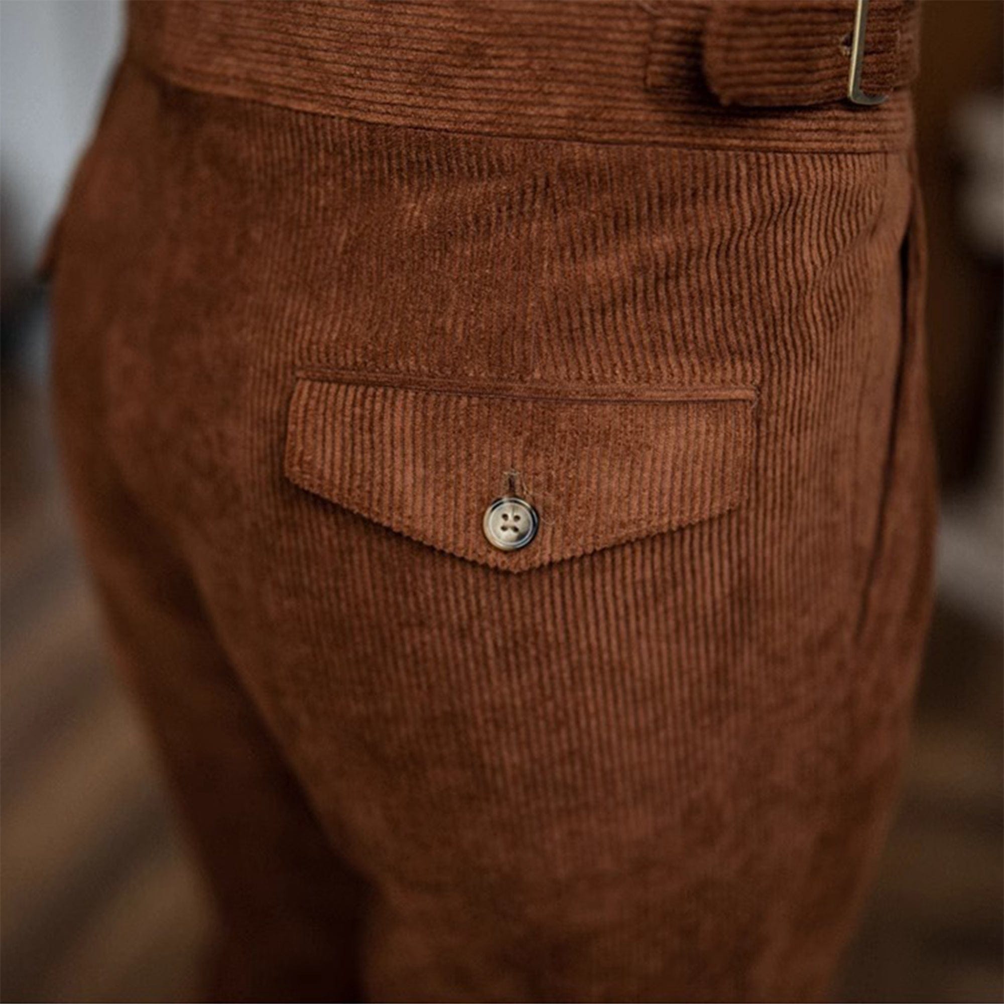 aesido Brown Retro High-Waisted Straight-Leg Curled Corduroy Men's Trousers