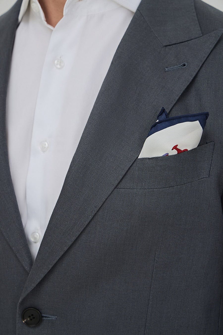 aesido Grey Men's Linen Suit 2 Piece Set Blazer and Pants Double Breasted Peak Lapel