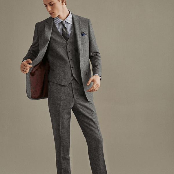 Grey Three Piece Business Casual Men's Suit Groom Wedding Dress 44r / Grey