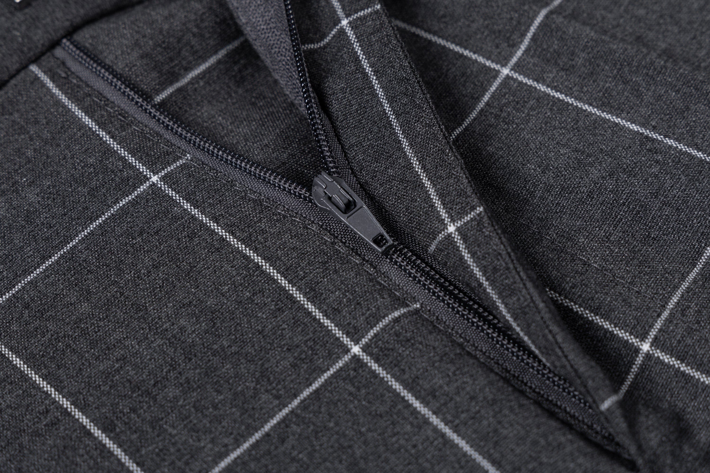 aesido Men's 3-Piece Grey Plaid Suit (Blazer+Vest+Pants)